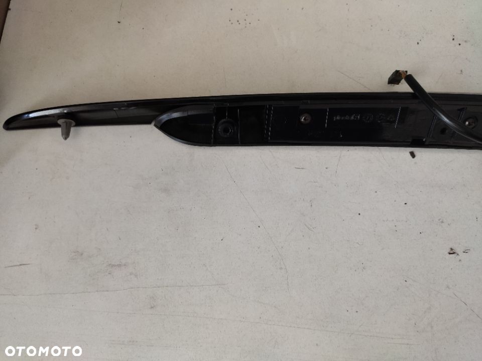 BLENDA LISTWA MIKROSTYK KLAPY BAGAŻNIKA BMW E46 LIFT KOMBI 8208781 - 7