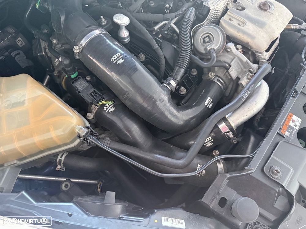 Ford Fiesta 1.0 T EcoBoost STLine - 27