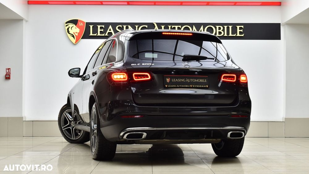 Mercedes-Benz GLC 300 e 4Matic 9G-TRONIC AMG Line - 7