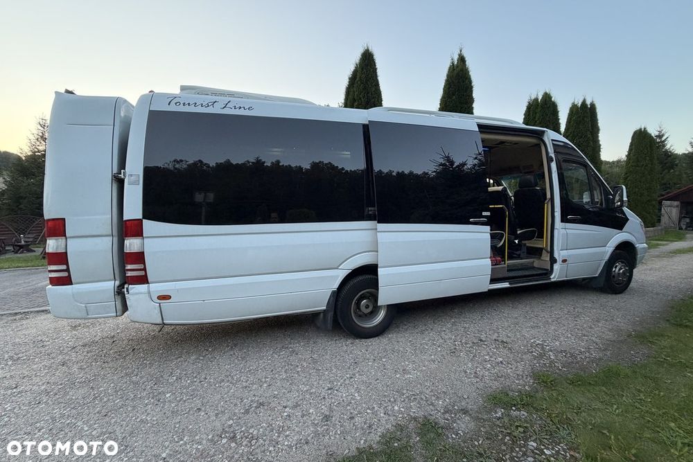 Mercedes-Benz Sprinter - 6