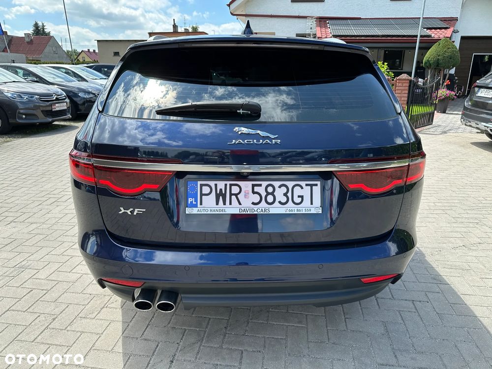 Jaguar XF - 36