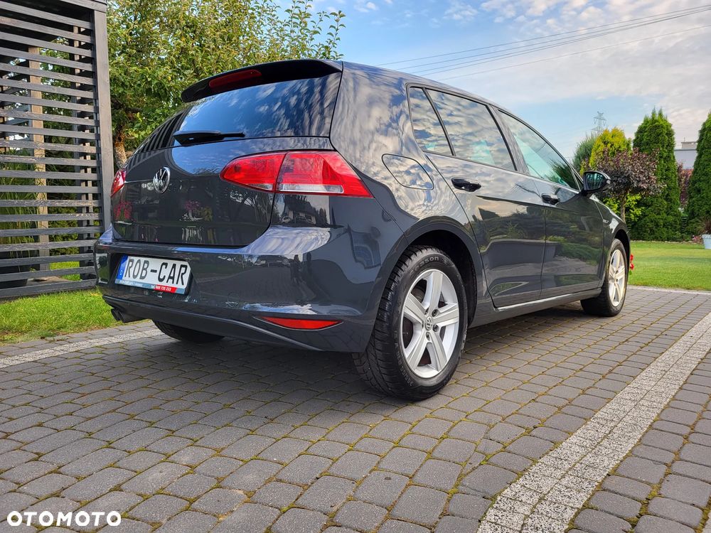 Volkswagen Golf 2.0 TDI BlueMotion Technology Lounge - 11