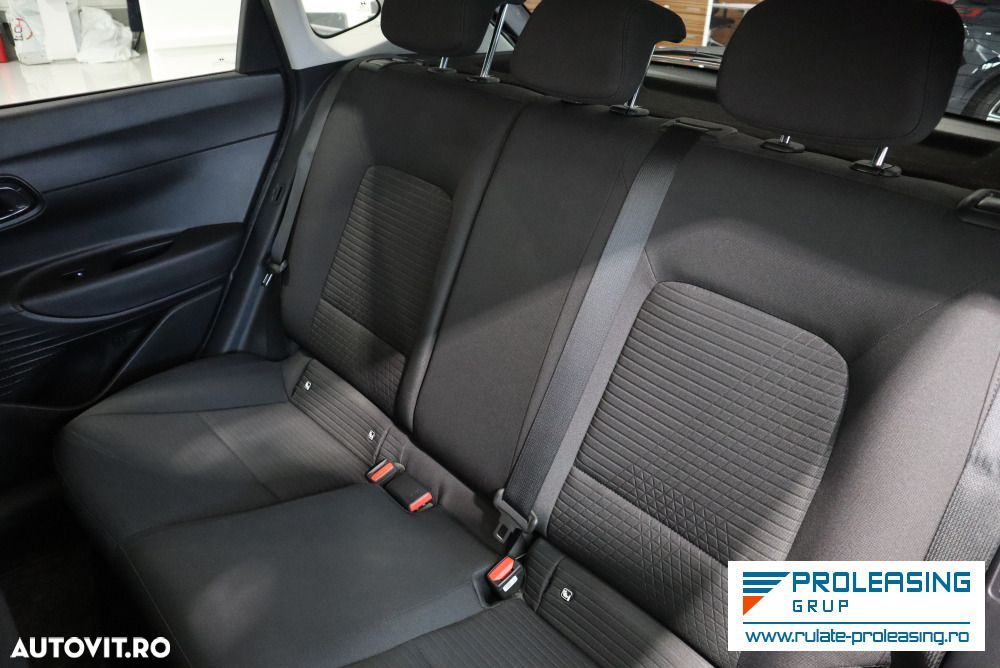 Hyundai i20 - 12