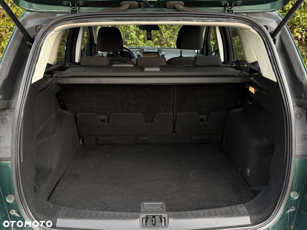 Ford Kuga - 9