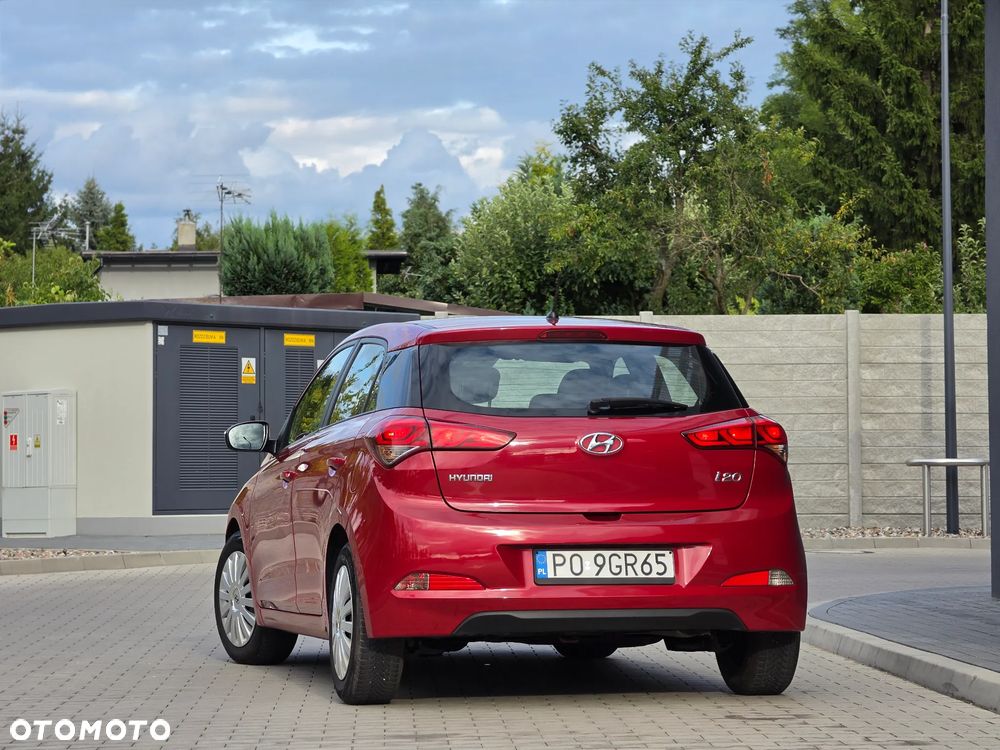 Hyundai i20 1.2 Passion Plus - 17