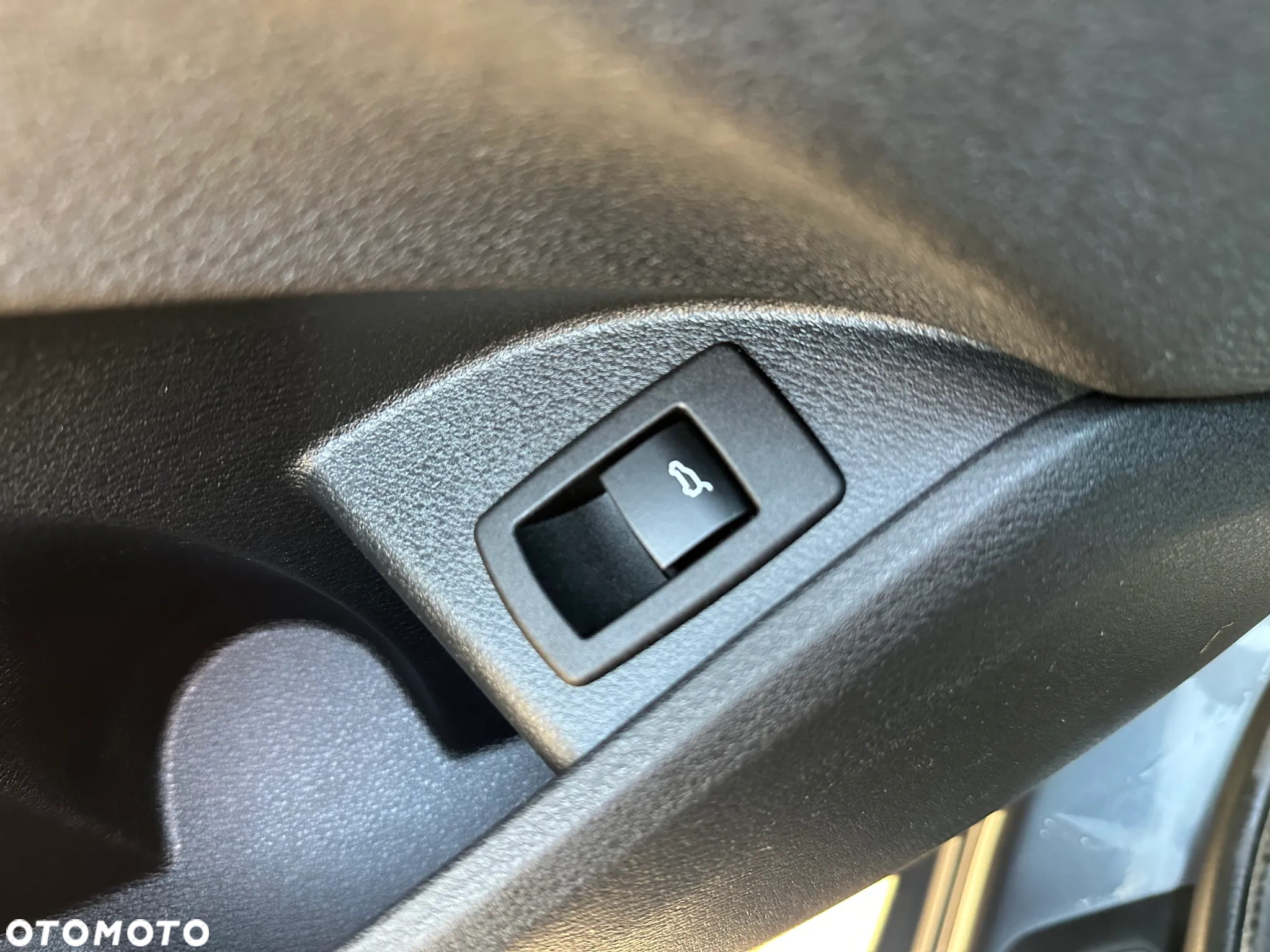 BMW X1 sDrive16d Advantage - 21