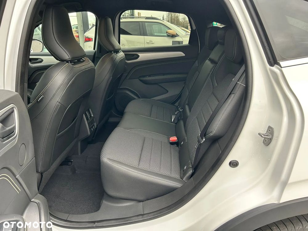 Renault Arkana 1.6 E-Tech Full Hybrid 145 Techno MMT - 10