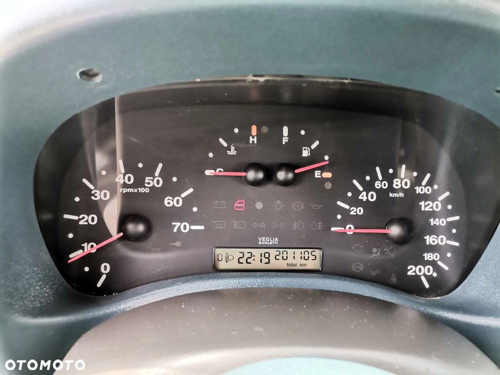 Fiat Doblo - 13