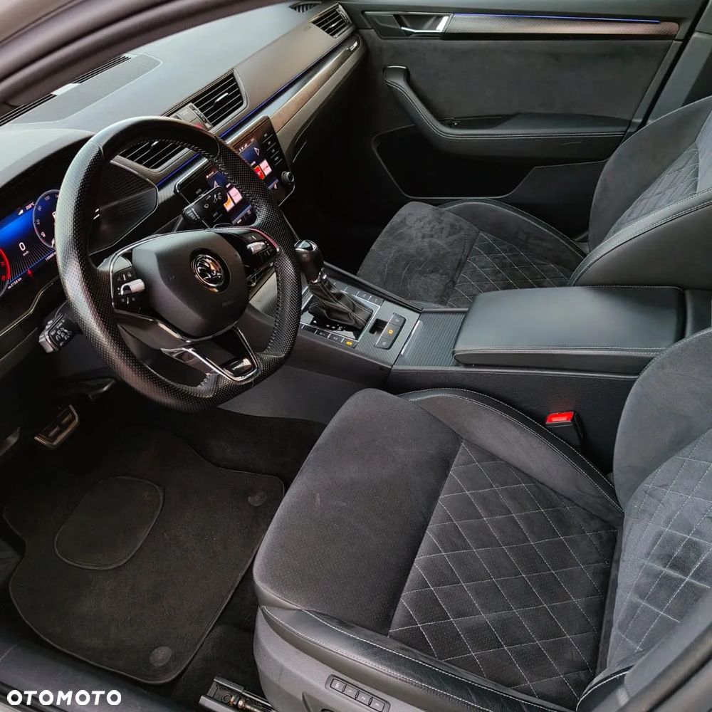 Skoda Superb 2.0 TSI Sportline DSG - 7