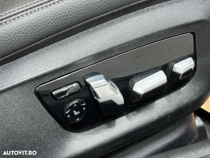 BMW M5 M550i xDrive AT - 16