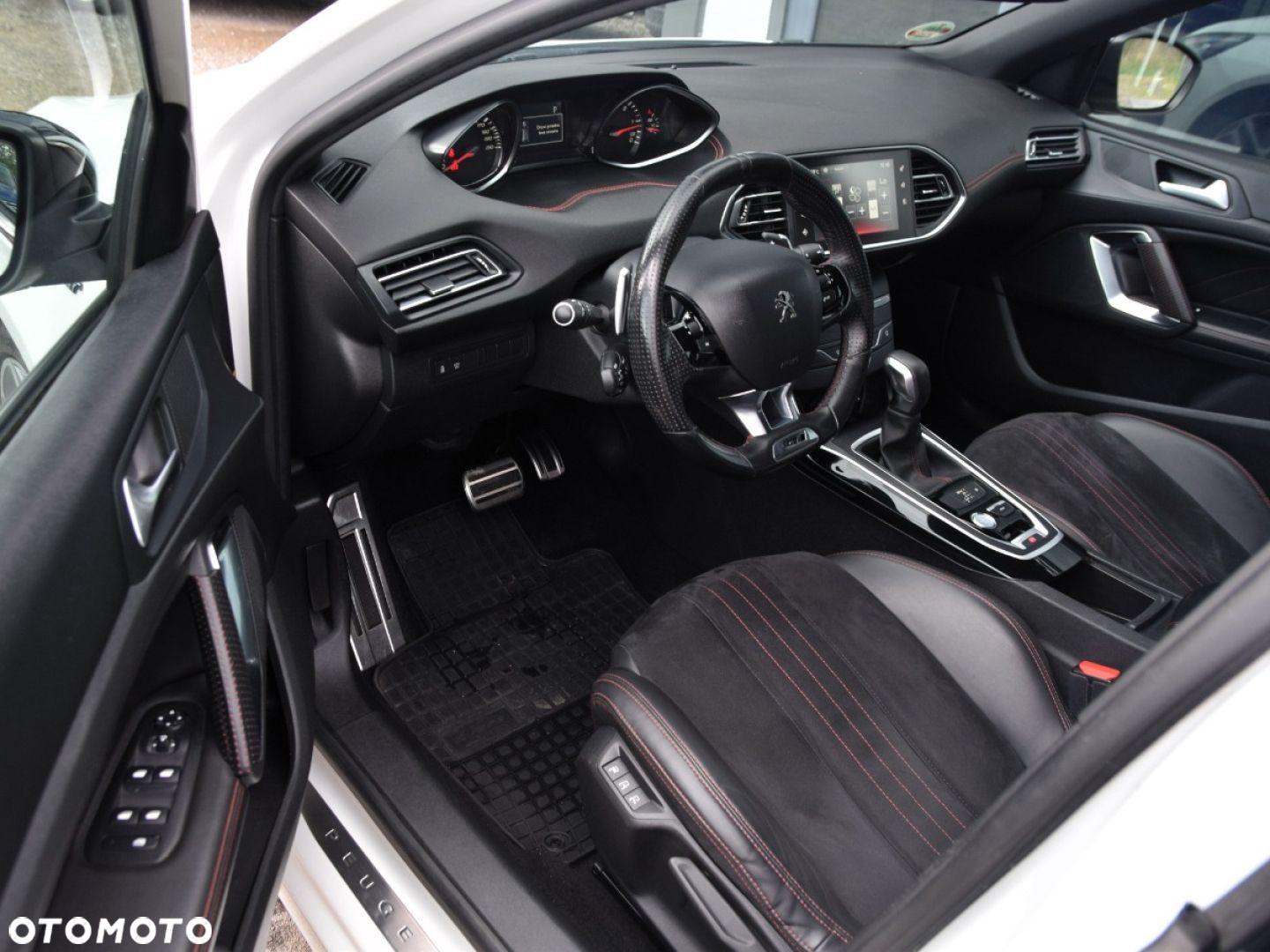 Peugeot 308 - 19