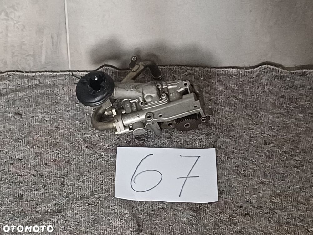 NR 67 Pompa olejowa do Audi A8 4,2 D3 079115103L - 1