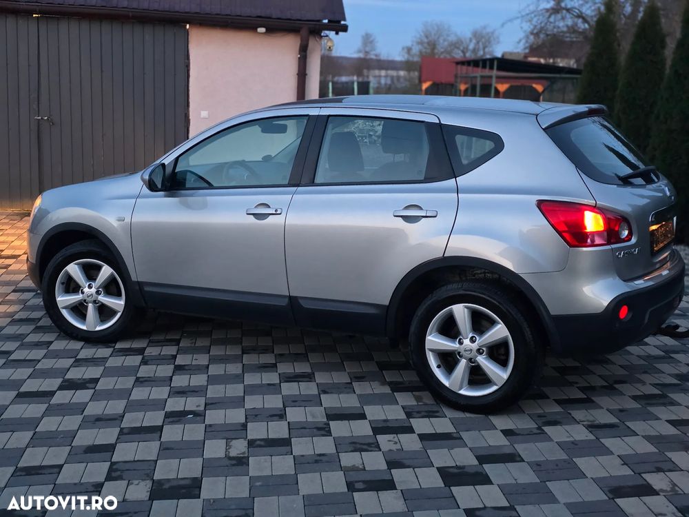 Nissan Qashqai 2.0 DCI DPF Tekna - 11