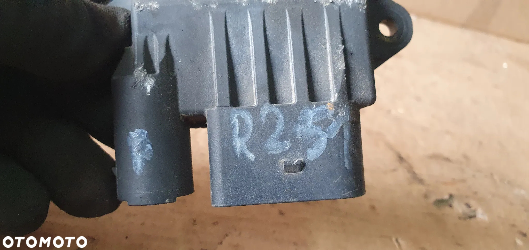 Przekaźnik moduł świec żarowych Mercedes R-Klasa W251 3.0 CDI A6429007701 - 7