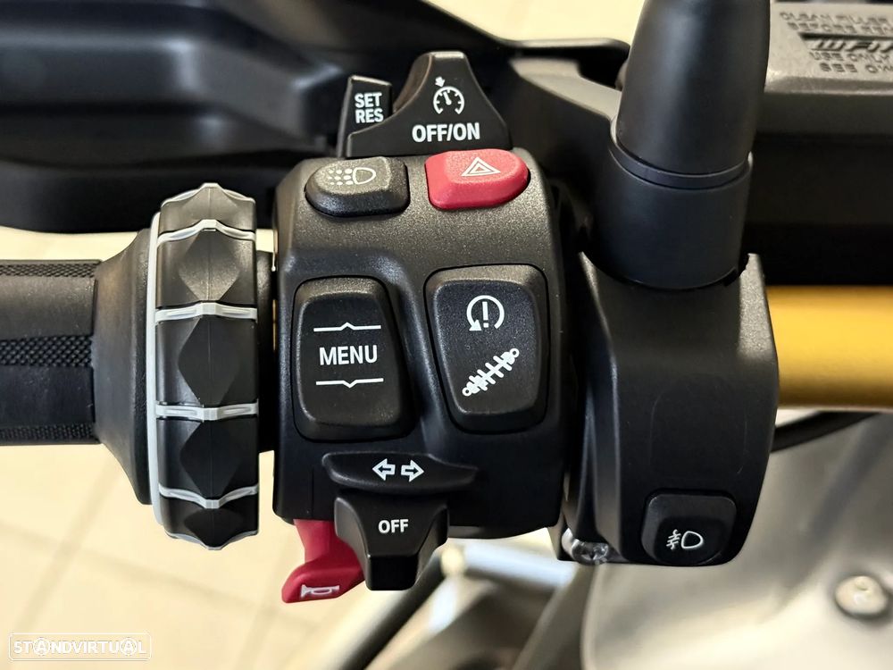 BMW R 1250 GS Adventure 40 ANOS - 7