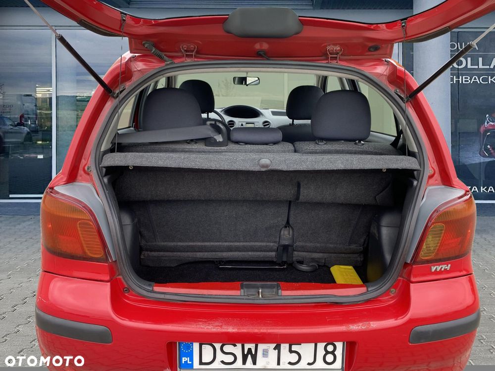Toyota Yaris - 16