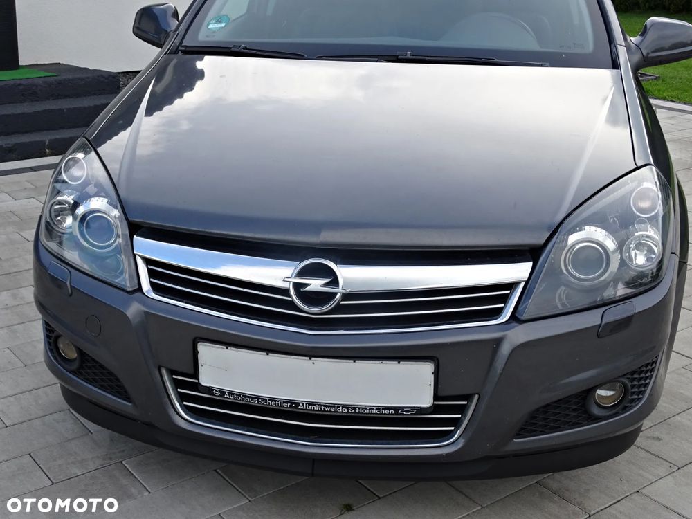 Opel Astra - 16