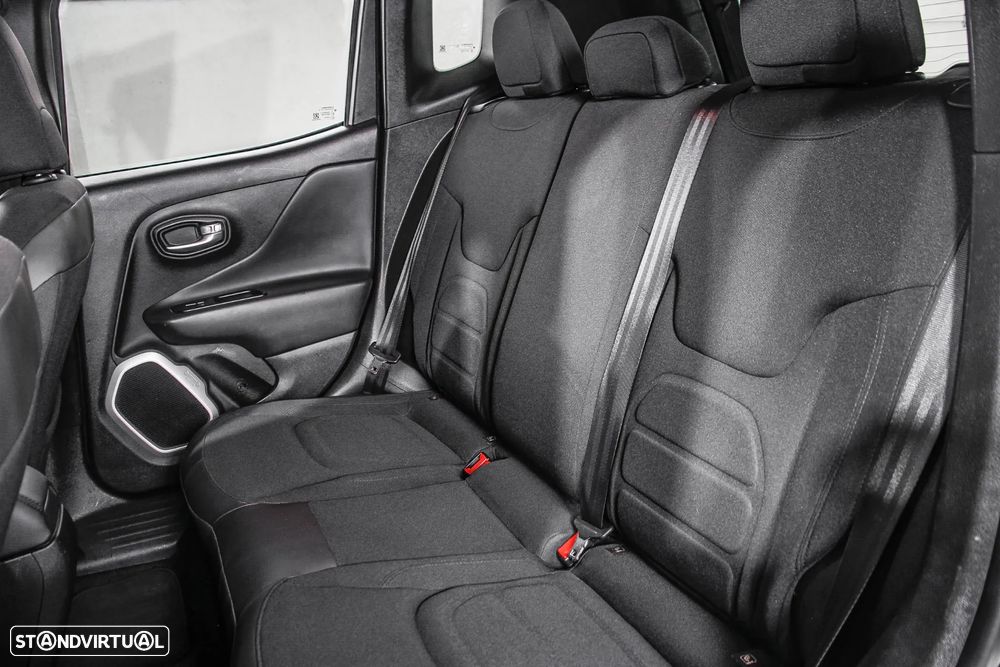 Jeep Renegade 1.6 MJD Limited - 8