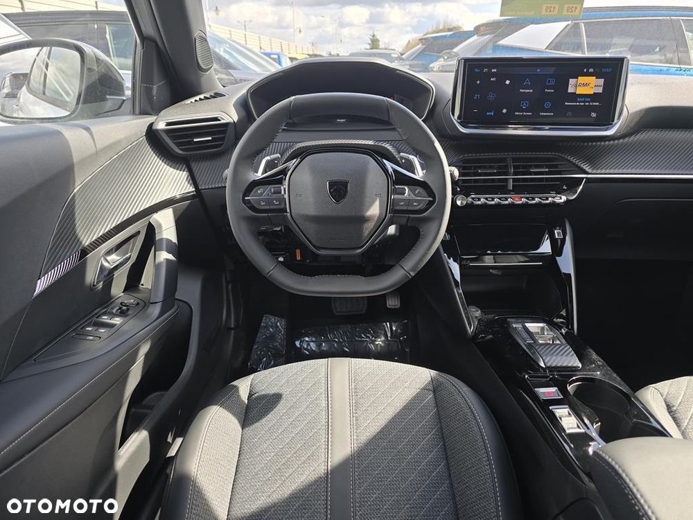 Peugeot 2008 PureTech mHEV Allure e-DCS6 - 12