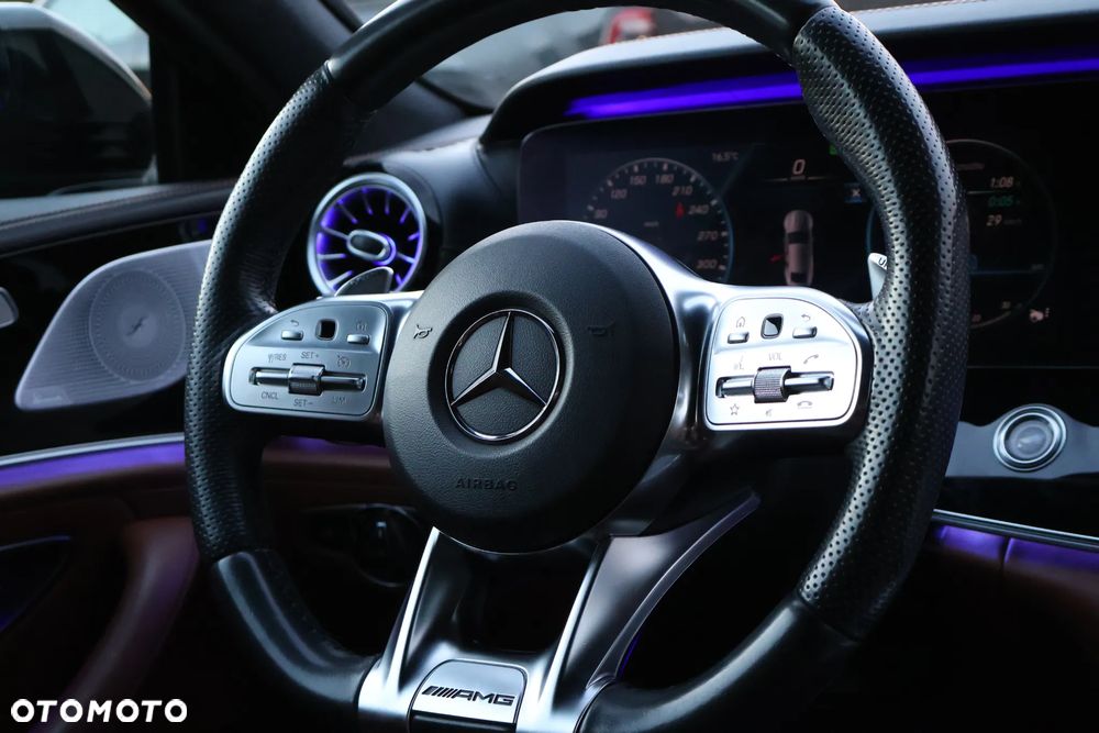 Mercedes-Benz AMG GT 43 4-Matic+ - 16
