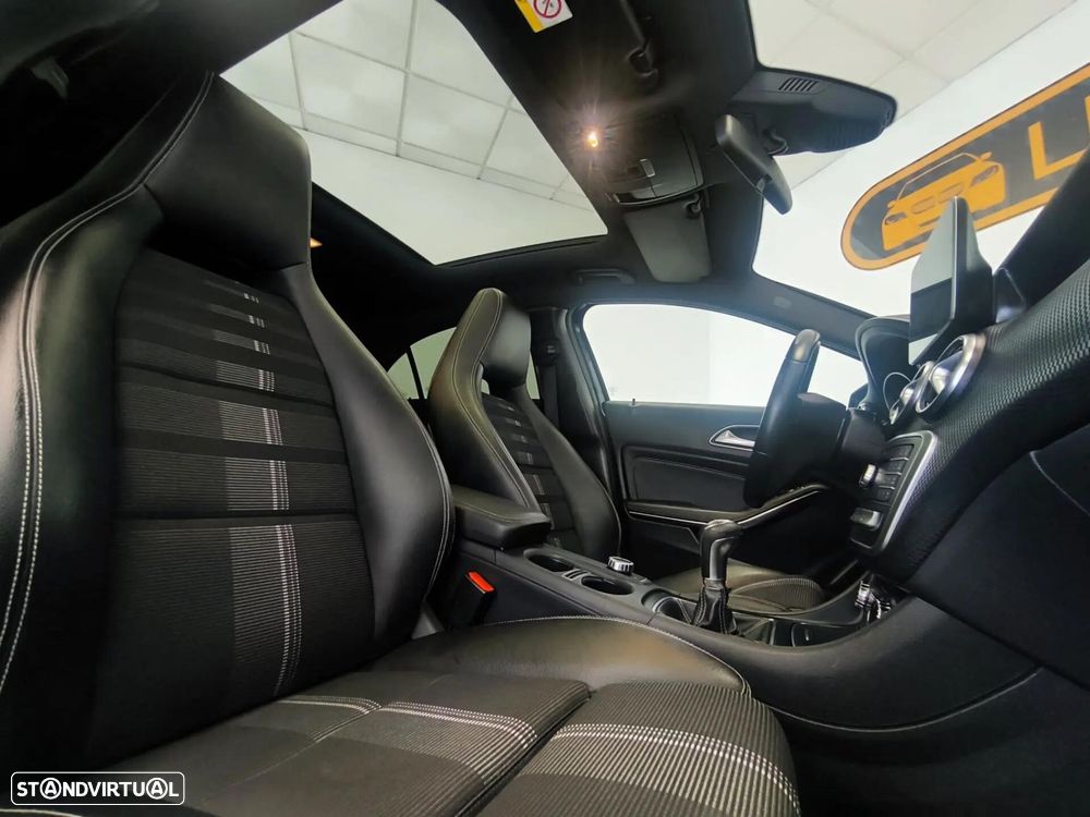 Mercedes-Benz A 180 2018 photo 5