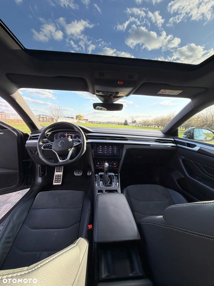 Volkswagen Arteon 2.0 TDI R-Line DSG - 12