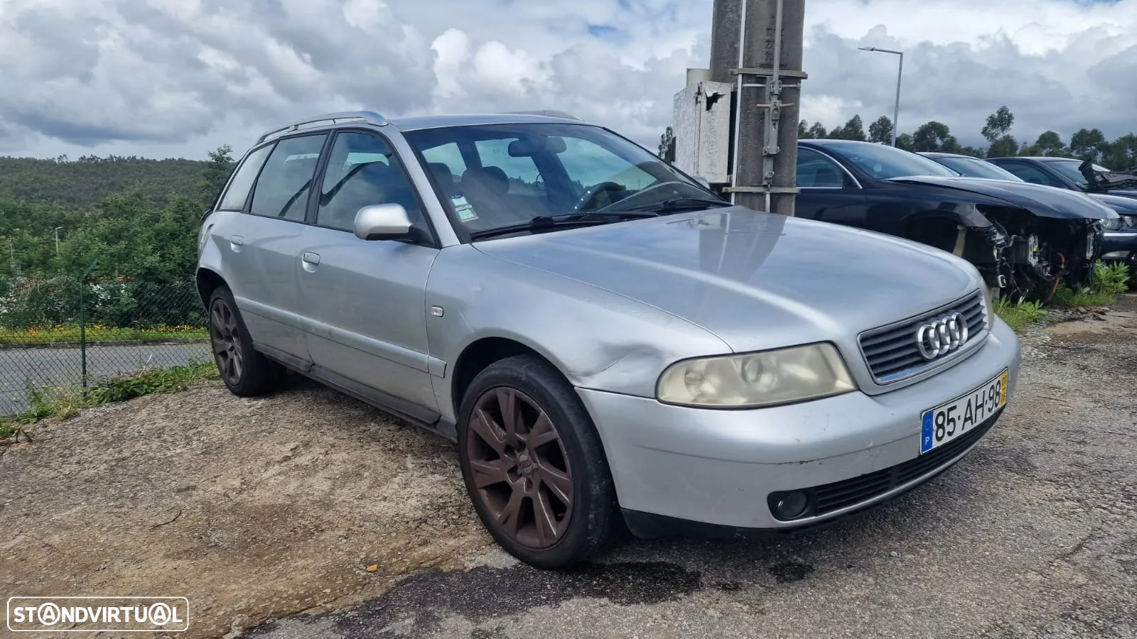 Audi A4 1.9 TDI Acidentado - 3