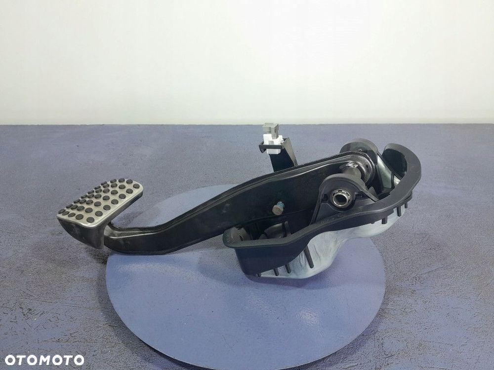 MERCEDES E W213 PEDAŁ HAMULCA A2052920415 - 4