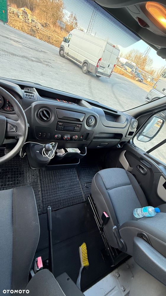 Renault Master - 11