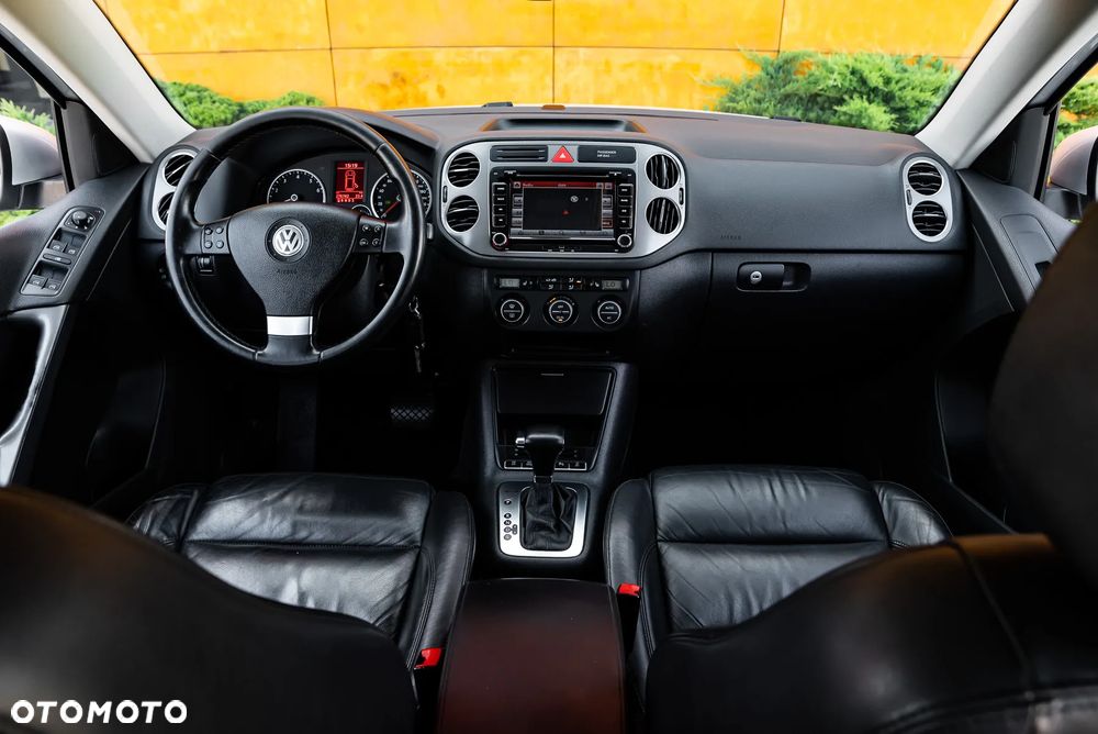 Volkswagen Tiguan 2.0 TSI 4Mot Sport DSG - 19