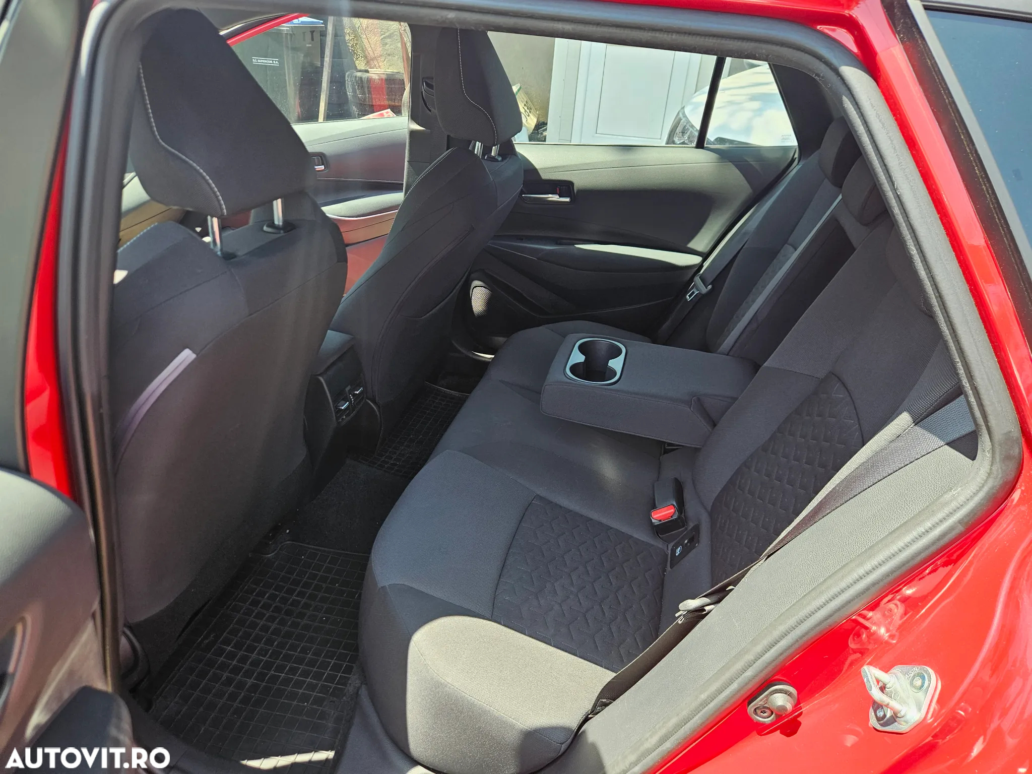 Toyota Corolla 1.2 Turbo Dynamic - 10