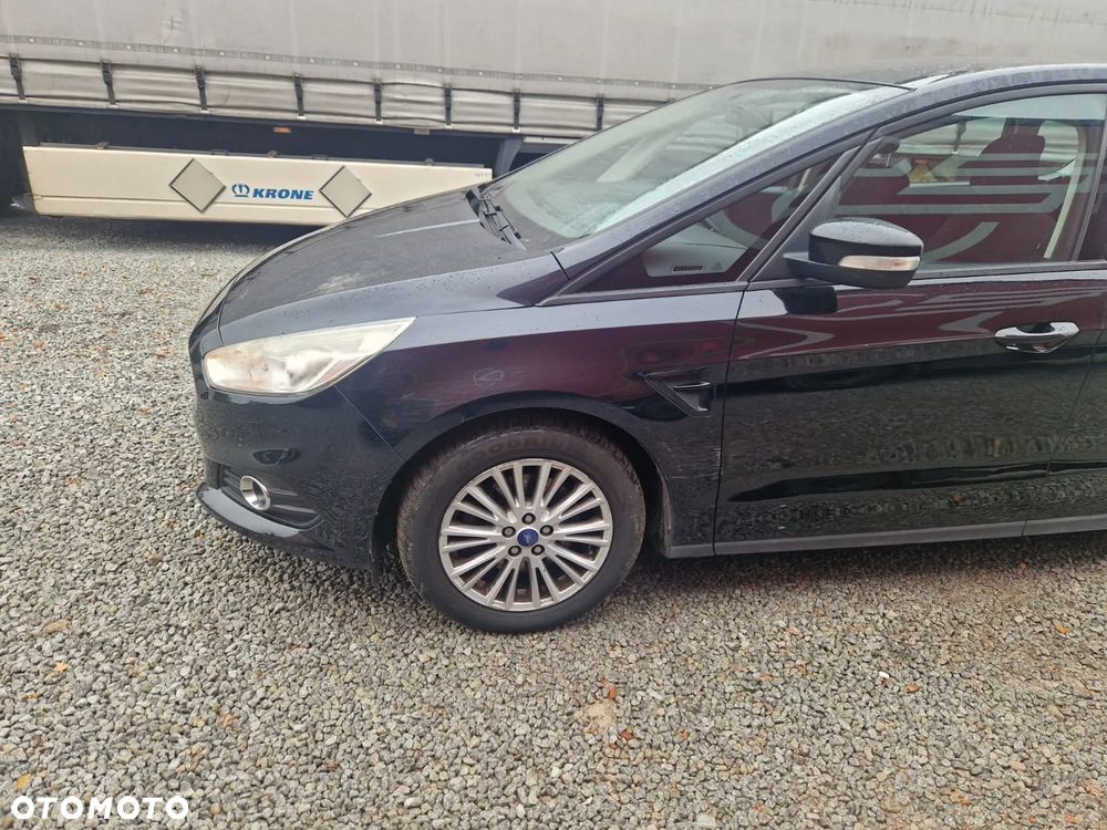 Ford S-Max - 9