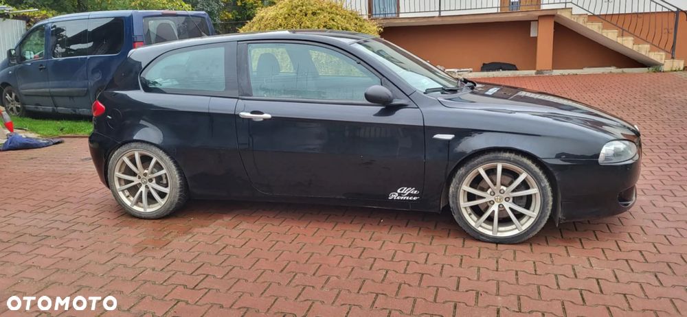 Alfa Romeo 147 1.6 Twin Spark Black Line - 7