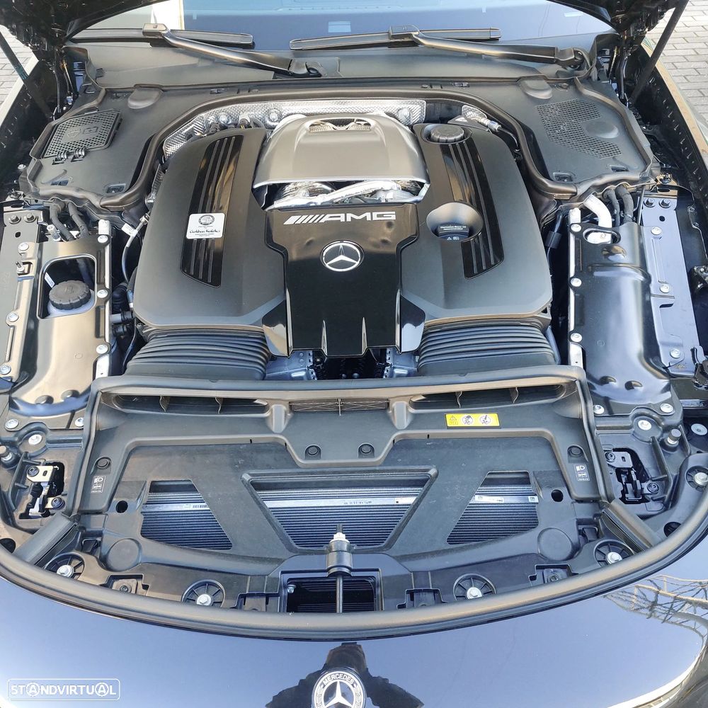 Mercedes-Benz SL 63 AMG 4Matic+ - 37