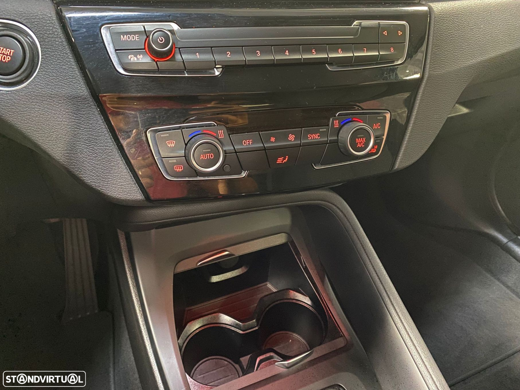 BMW X1 25 e xDrive Corporate Edition - 16