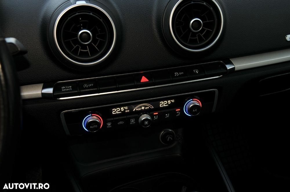 Audi A3 2.0 TDI S tronic Sport - 7