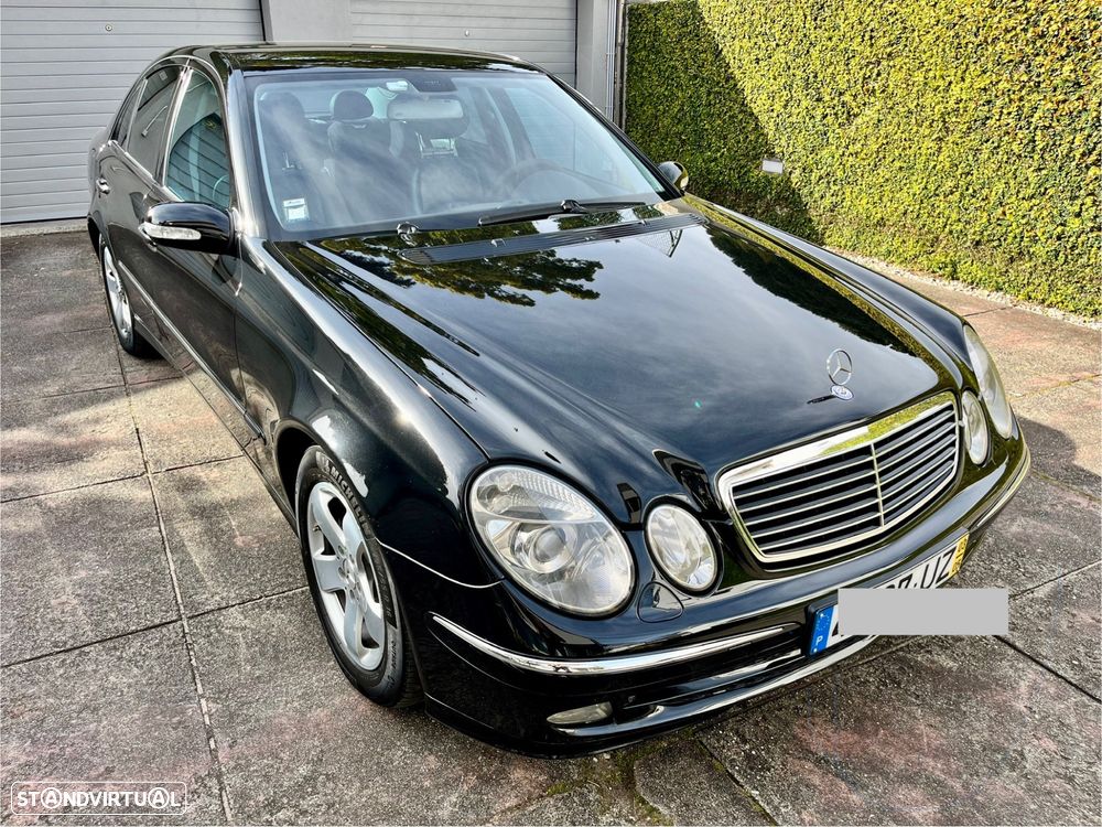 Mercedes-Benz E 270 - 1