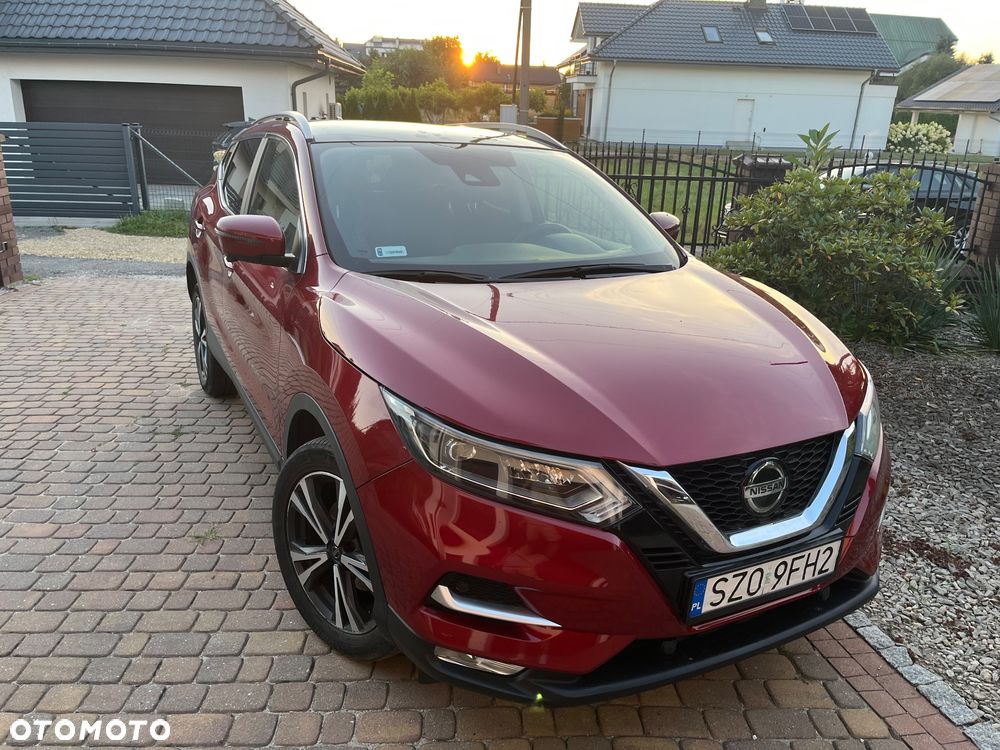 Nissan Qashqai 1.3 DIG-T N-Connecta - 2