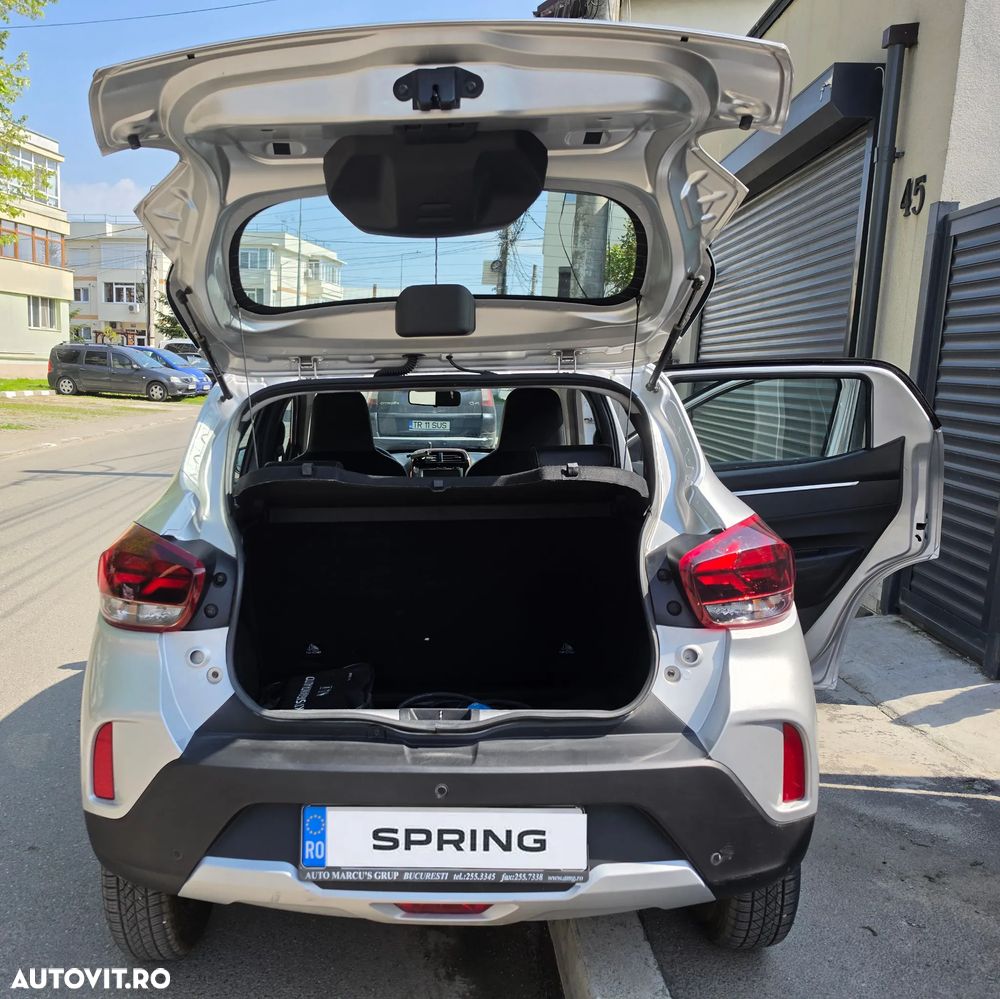 Dacia Spring Comfort Plus - 12