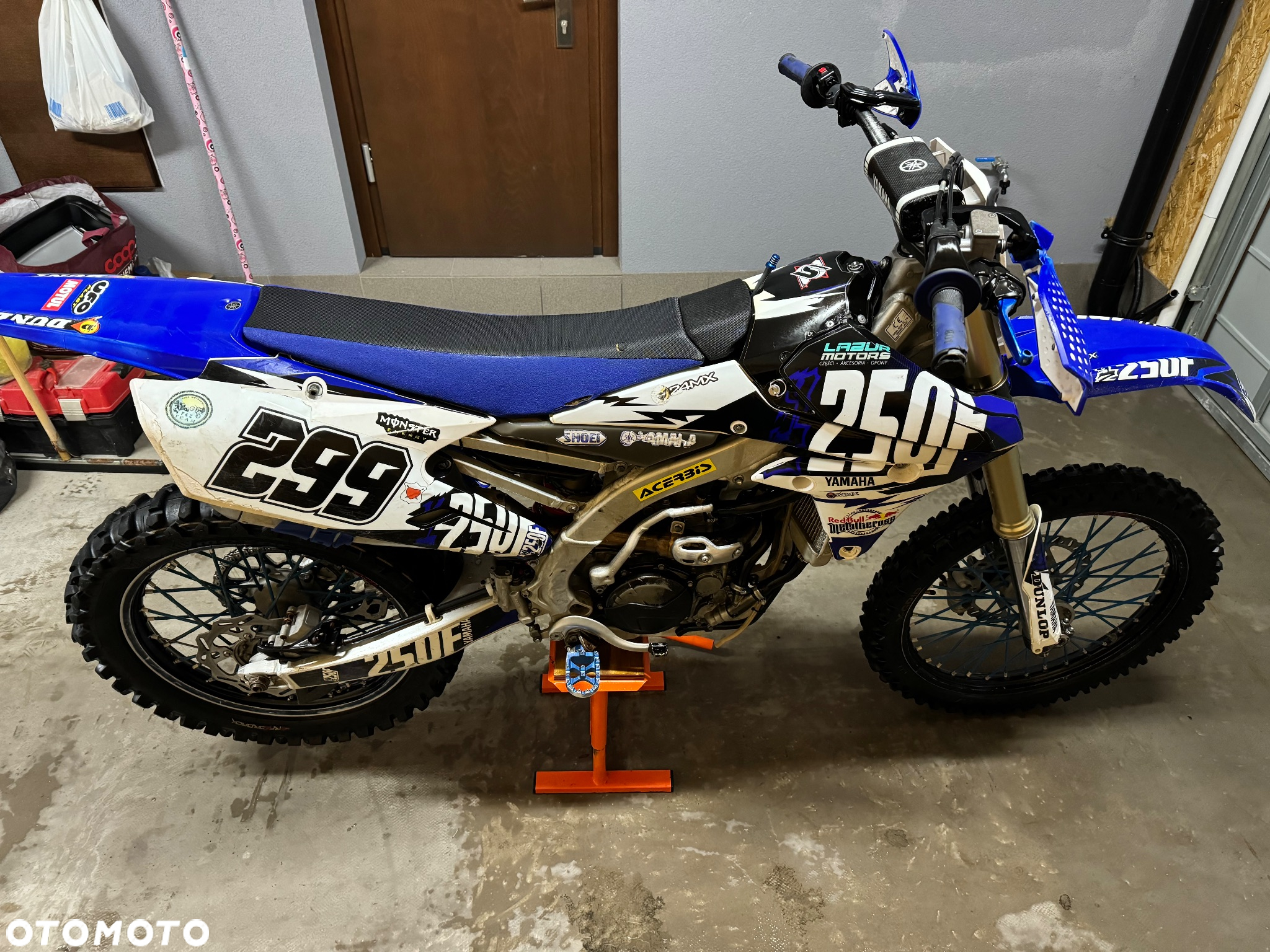 Yamaha YZ - 6