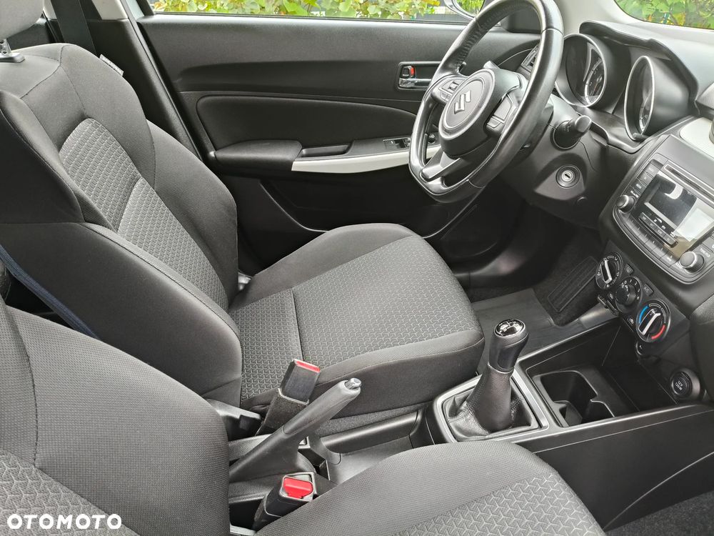 Suzuki Swift 1.2 Premium - 20