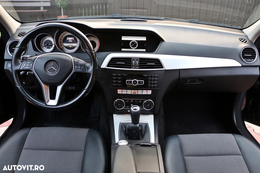 Mercedes-Benz C 200 CDI DPF BlueEFFICIENCY Avantgarde - 21
