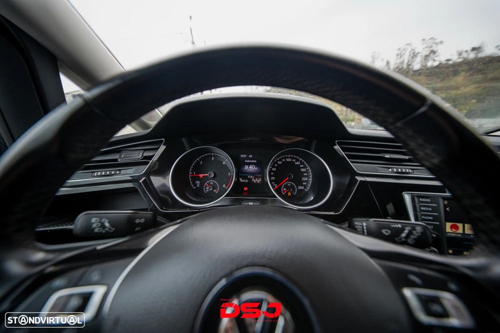 VW Touran 1.6 TDI Highline - 18