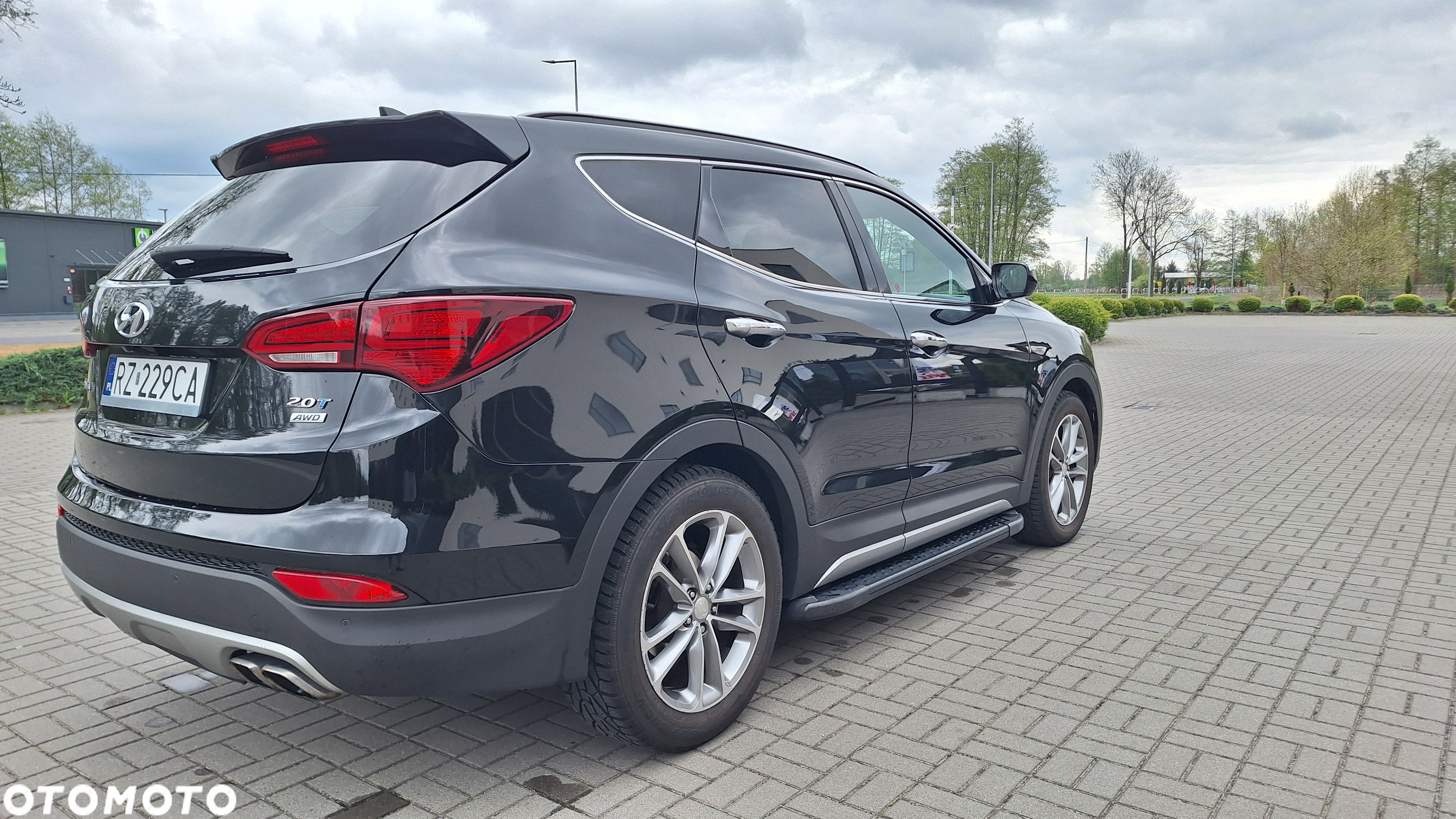 Hyundai Santa Fe - 4