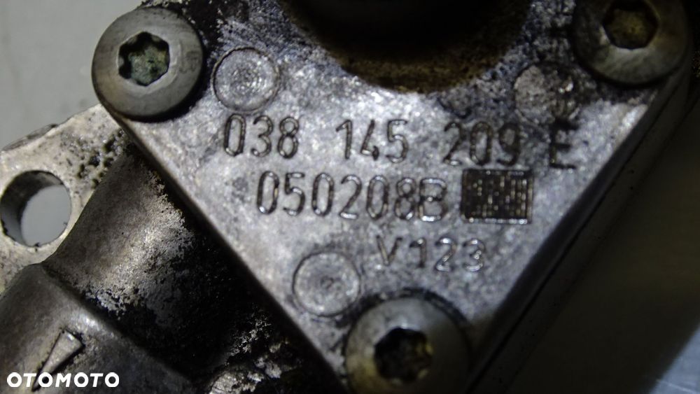 VACUM POMPA VOLKSWAGEN TOURAN 1.9TDI 038145209E - 4