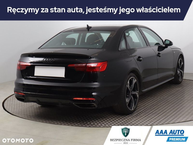 Audi A4 Limousine - 7