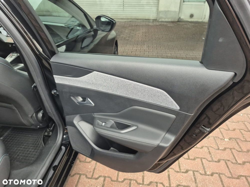 Peugeot 308 BlueHDi 130 EAT8 Allure Pack - 17