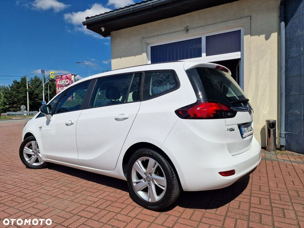 Opel Zafira Tourer 1.4 Turbo drive - 9