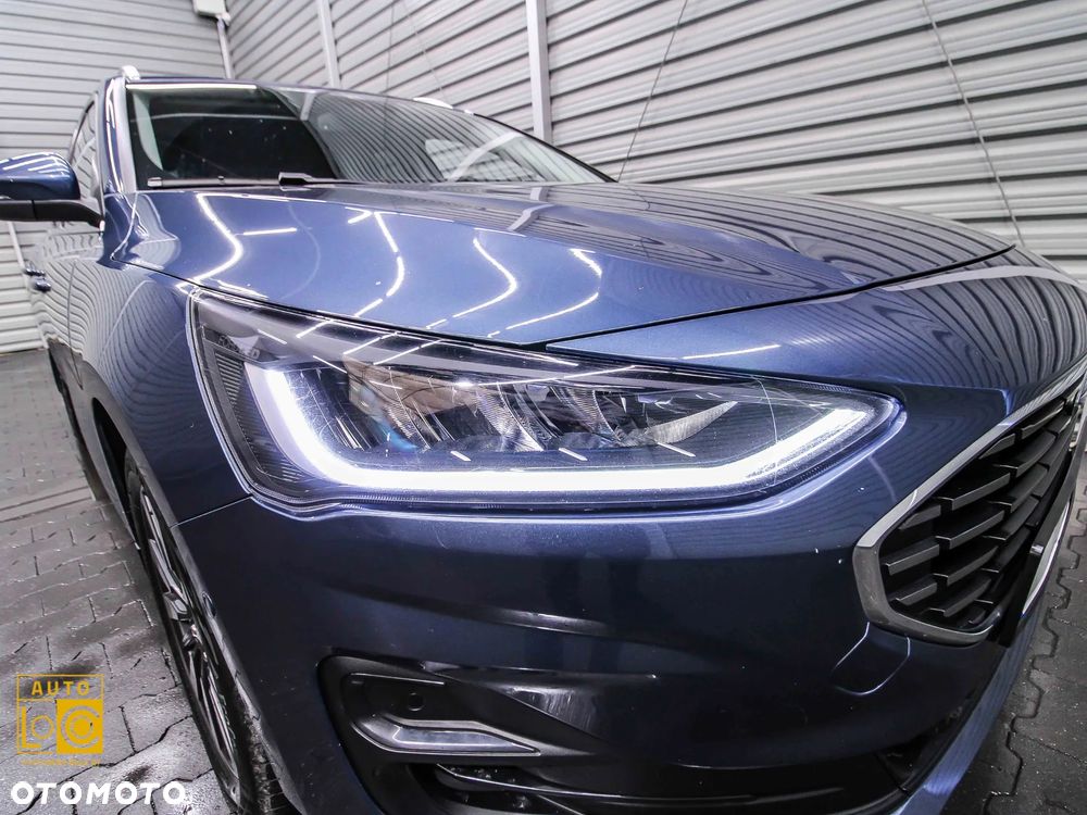 Ford Focus 1.0 EcoBoost Titanium X - 36
