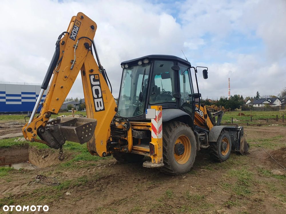 JCB 3CX, bez DPF/AdBlue, sterowanie X - 2